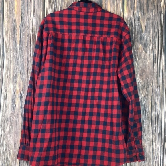 Red & Black Plaid Flannel Shirt - Picture 8 of 8